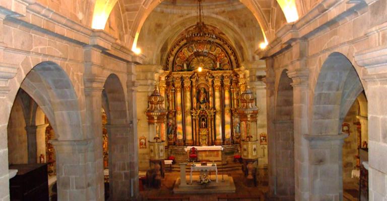 Iglesia de Santa Maria de Entrimo